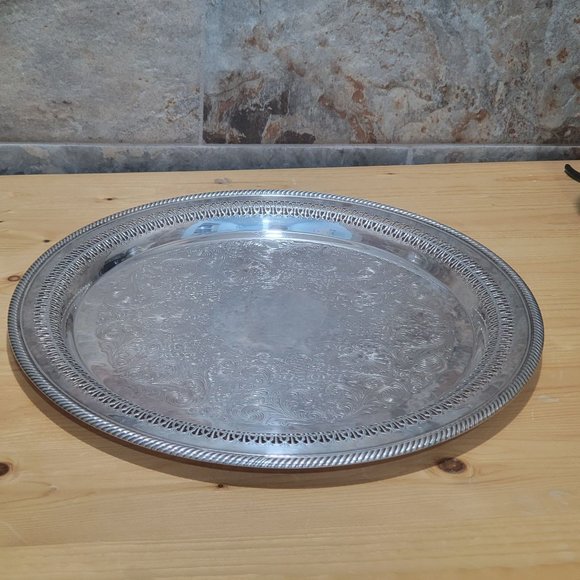 VTG WM Rogers 172 Round Metal Serving Platter 15" - Picture 15 of 16